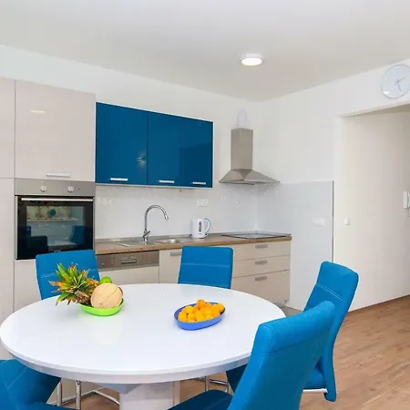 Radic Apartment *